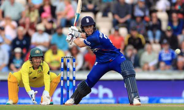 Ranking of 7 Current Womens Cricket Stars