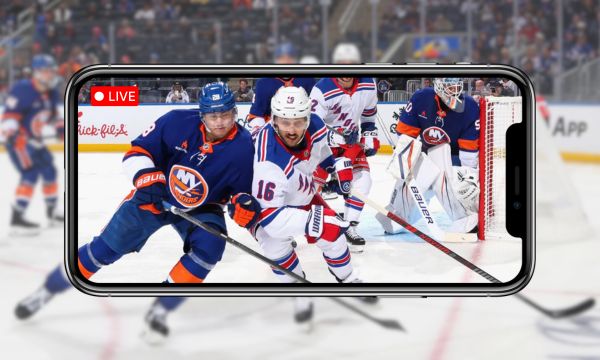 Hockey-game-on-mobile-apps-(Source-Google)