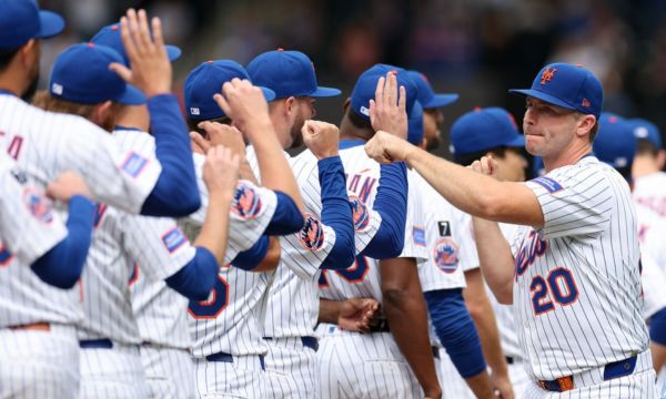 MLB